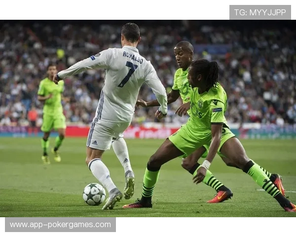 潜江读秒绝杀汉川,70-69逆转胜局锁定夺冠主动权 潜江读秒绝杀汉川,70-69逆转胜局锁定夺冠主动权